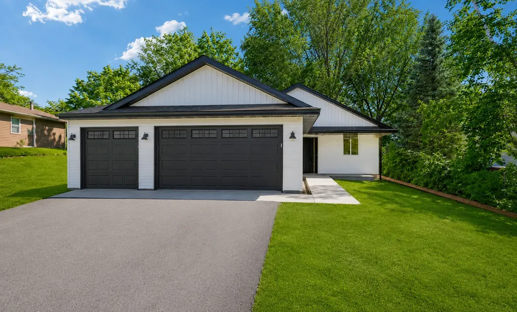 1275 Bellflower Lane NE Owatonna MN 55060
