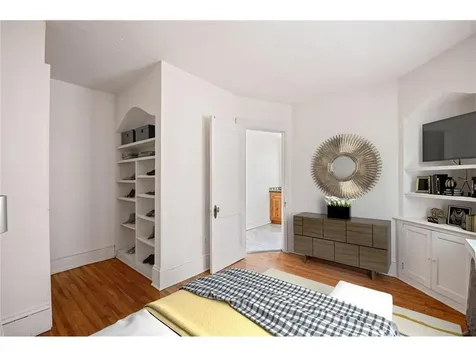 1913 Emerson Avenue Minneapolis MN 55408