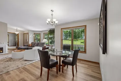 1729 Donegal Drive Woodbury MN 55125