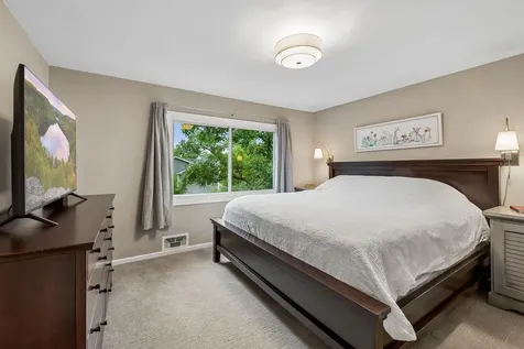 5636 Abbott Avenue S Edina MN 55410