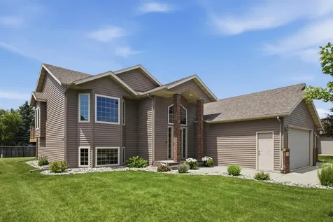 506 8th Street NE Dilworth MN 56529