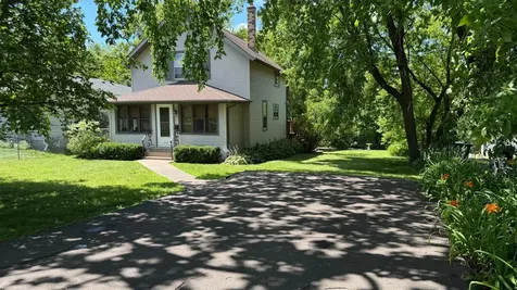 1805 Fulham Street Lauderdale MN 55113