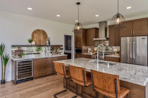 4080 Ironton Lane SW Plainview MN 55902