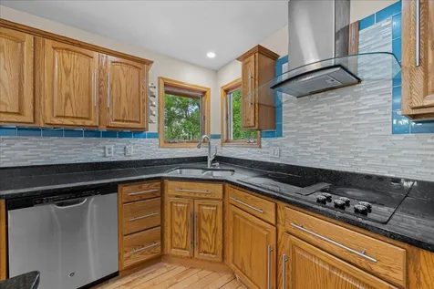 3818 51st Avenue N Brooklyn Center MN 55429
