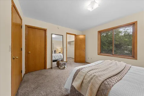 3818 51st Avenue N Brooklyn Center MN 55429