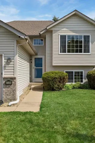 1131 Village Street SE New Prague MN 56071