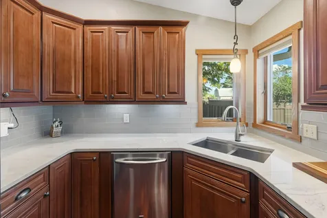4240 159th Court W Rosemount MN 55068