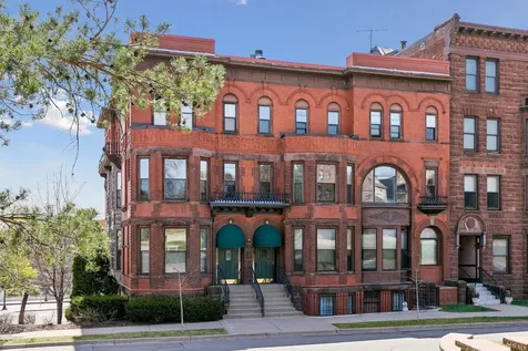 162 College Avenue W Saint Paul MN 55102