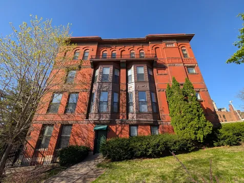 162 College Avenue W Saint Paul MN 55102