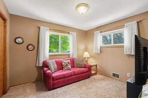 436 Rice Creek Boulevard NE Fridley MN 55432