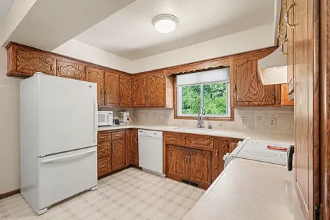 436 Rice Creek Boulevard NE Fridley MN 55432