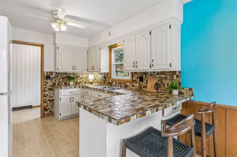 609 Mill Street Excelsior MN 55331
