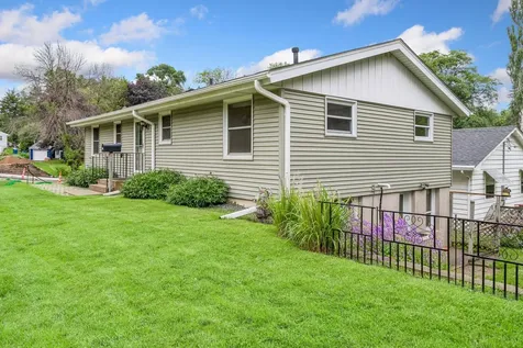 609 Mill Street Excelsior MN 55331