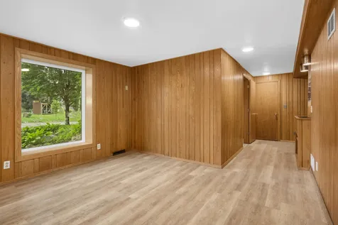 89 Flandrau Place Saint Paul MN 55106