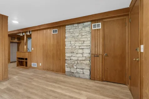89 Flandrau Place Saint Paul MN 55106