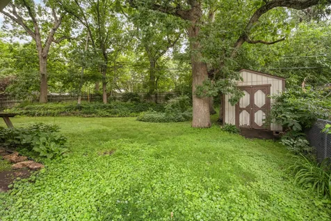 89 Flandrau Place Saint Paul MN 55106