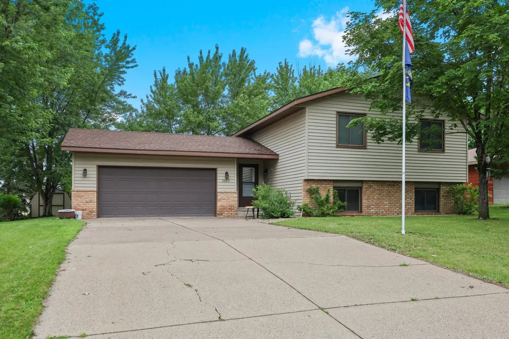 2217 13th Street S Saint Cloud MN 56301