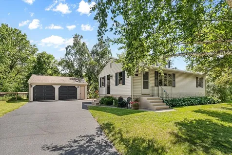 736 Lasso Lane Eagan MN 55123