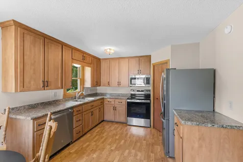 736 Lasso Lane Eagan MN 55123