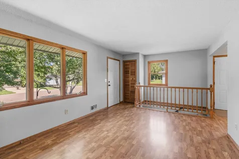 736 Lasso Lane Eagan MN 55123