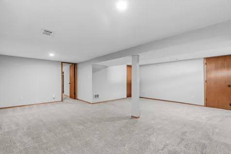 736 Lasso Lane Eagan MN 55123
