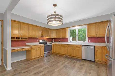 13513 Colfax Avenue S Burnsville MN 55337