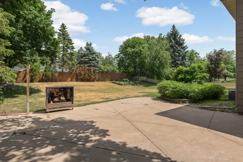 13513 Colfax Avenue S Burnsville MN 55337
