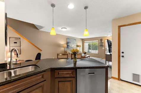 8598 Quarry Ridge Lane Woodbury MN 55125