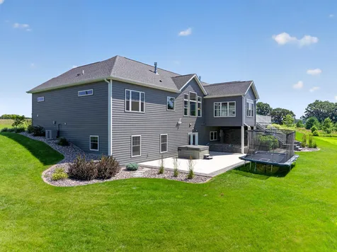 5490 College View Road E Rochester MN 55904