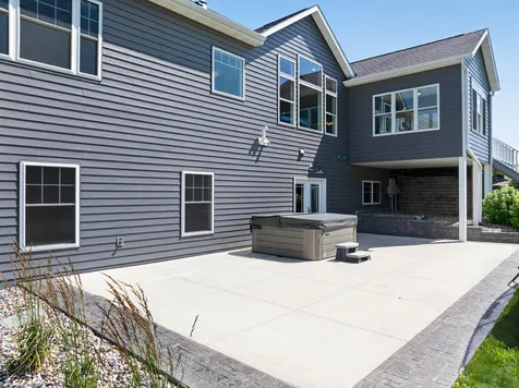 5490 College View Road E Rochester MN 55904
