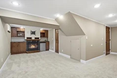 8137 16th Avenue S Bloomington MN 55425