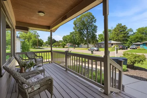 8137 16th Avenue S Bloomington MN 55425
