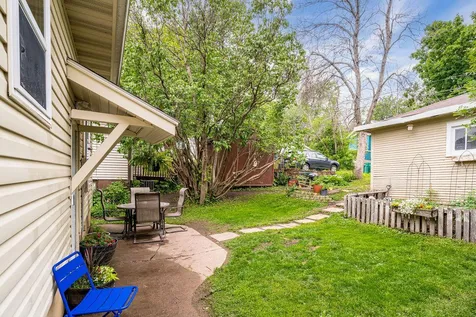 3331 Vernon Street Duluth MN 55806