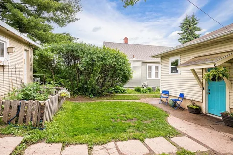 3331 Vernon Street Duluth MN 55806