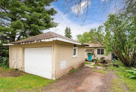 3331 Vernon Street Duluth MN 55806
