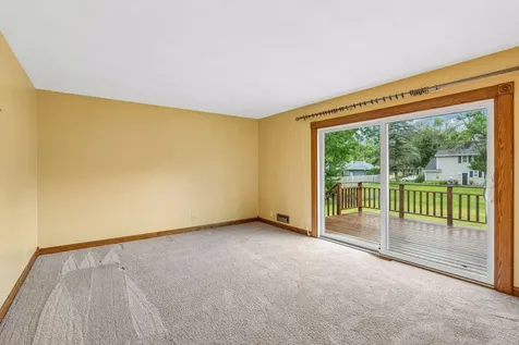 10424 Zion Street NW Coon Rapids MN 55433