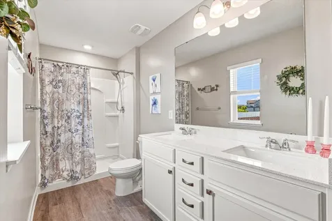 4539 Cobalt Lane Woodbury MN 55129