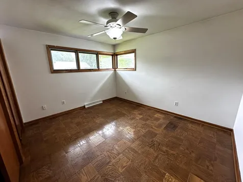 1002 Poplar Avenue Marshall MN 56258