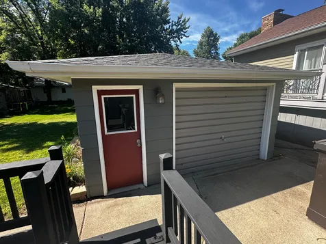 1002 Poplar Avenue Marshall MN 56258