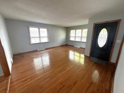 1002 Poplar Avenue Marshall MN 56258