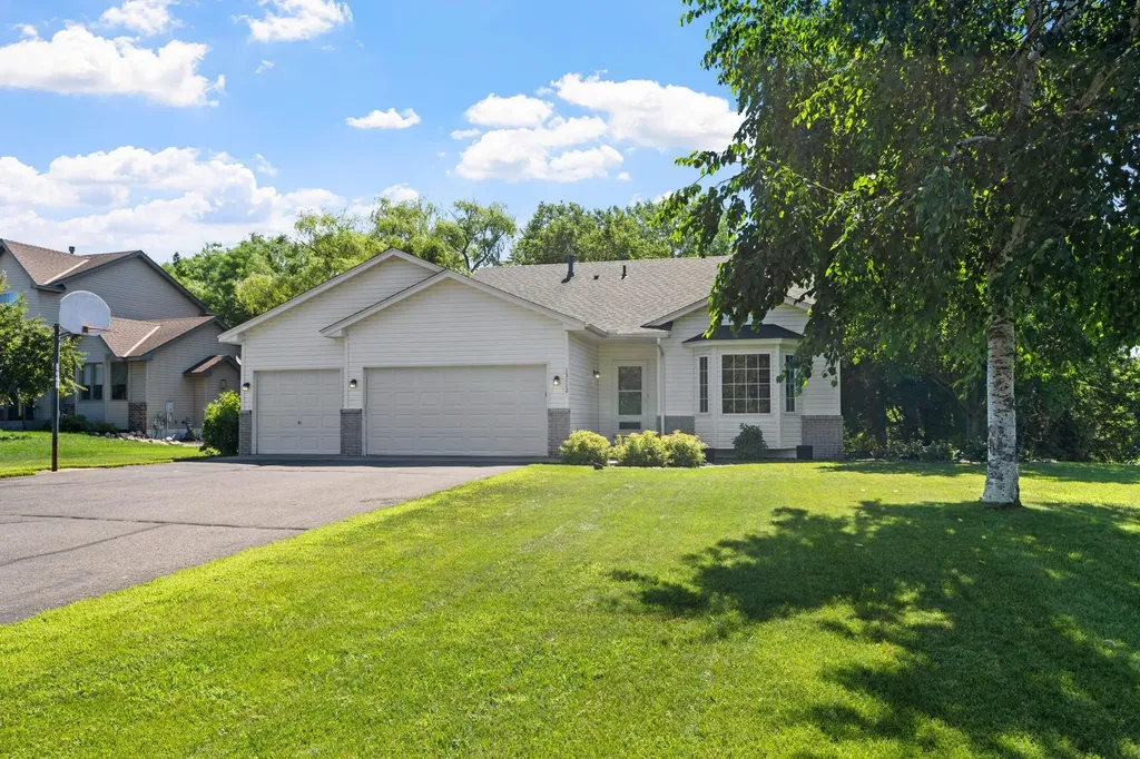 13112 Elgin Drive NW Elk River MN 55330