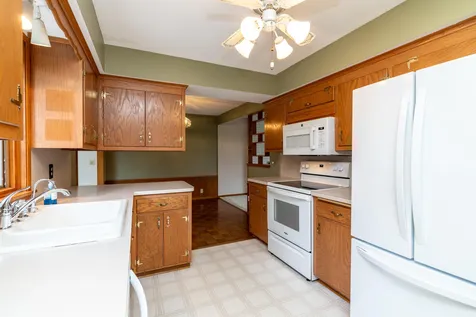 2309 W 95th Street Bloomington MN 55431