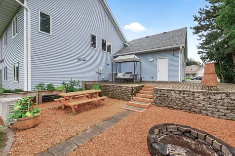 4858 382nd Drive North Branch MN 55056