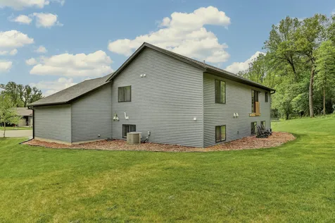 5411 Destination Lane NE Rochester MN 55906
