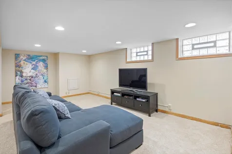4643 Harriet Avenue S Minneapolis MN 55419