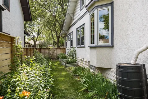4643 Harriet Avenue S Minneapolis MN 55419
