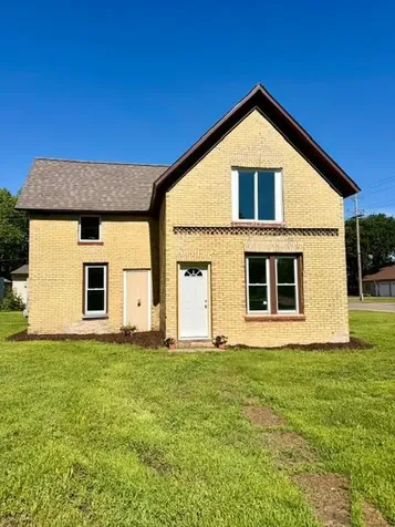 715 5th Street NE Little Falls MN 56345
