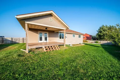 580 Canyon Lane NW Eyota MN 55934
