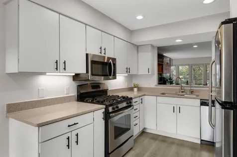 826 Summit Avenue Minneapolis MN 55403