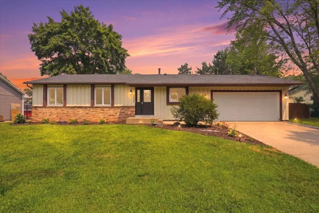 2602 Hawthorne Lane Stillwater MN 55082